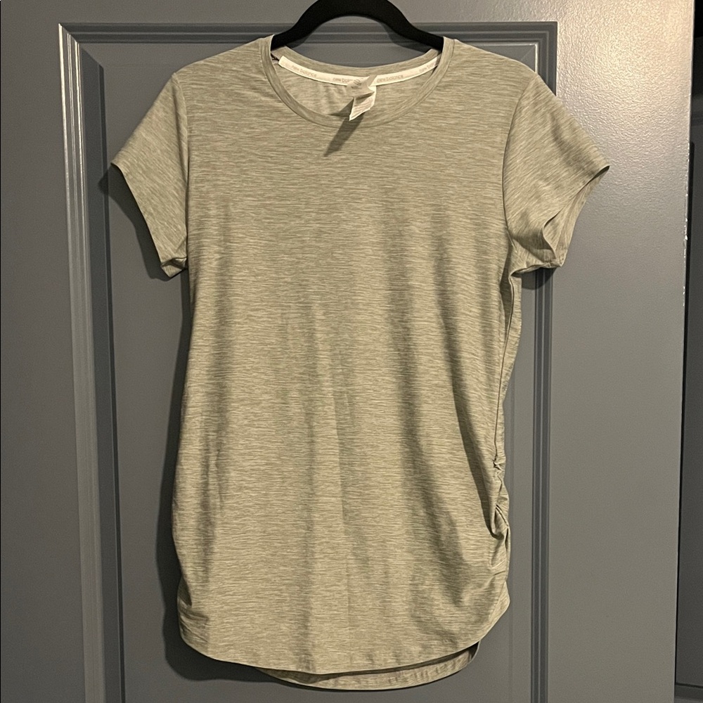 New Balance Light Gray Women's Short Sleeve Tee